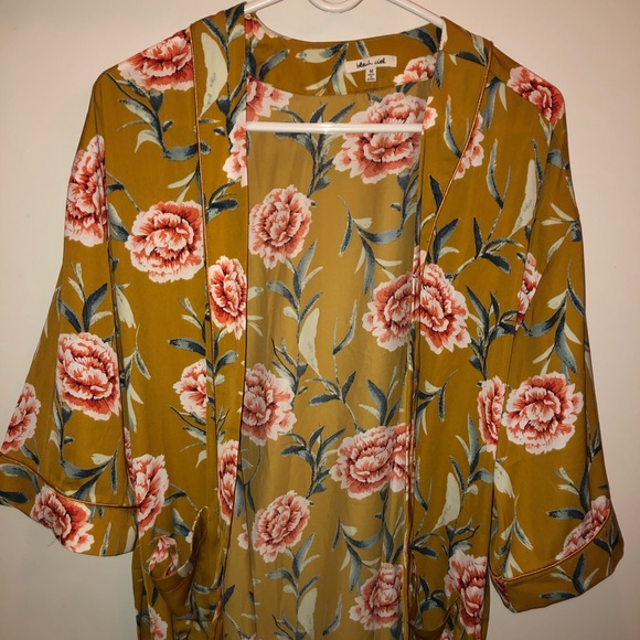 Short sleeve kimono - Picture 1 of 2